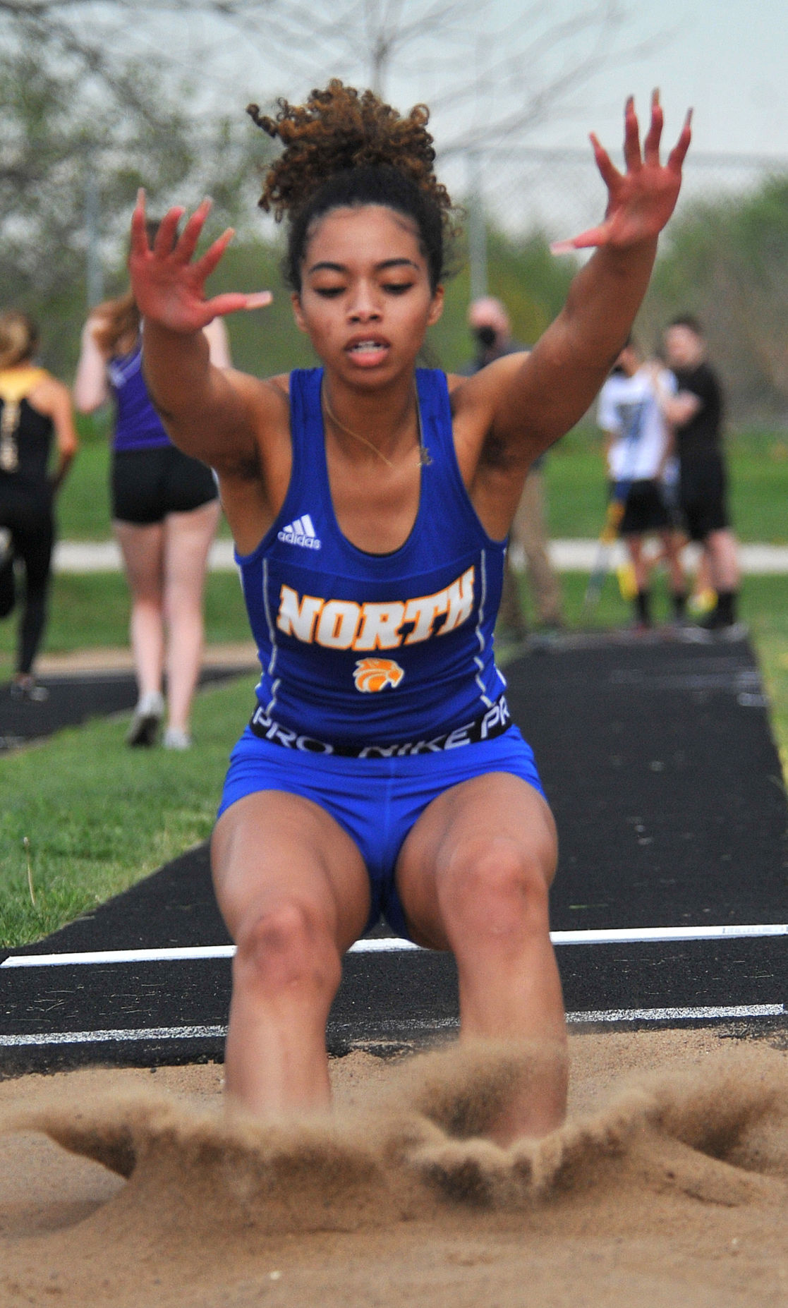 042921-qc-spt-bettendorf invite-300